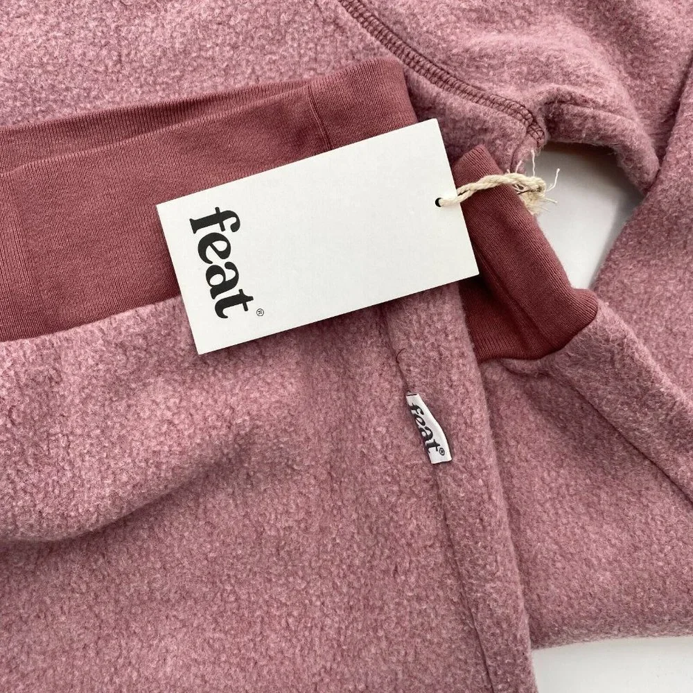 Feat Clothing Blanket Blend Pullover Sweatshirt in Ash Rose sz L NWT Unisex Fit - Picture 4 of 4
